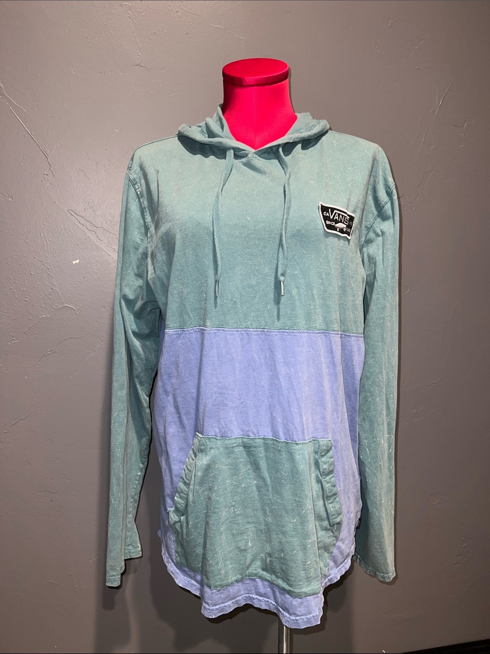 VANS Unisex two-tone pullover hoodie